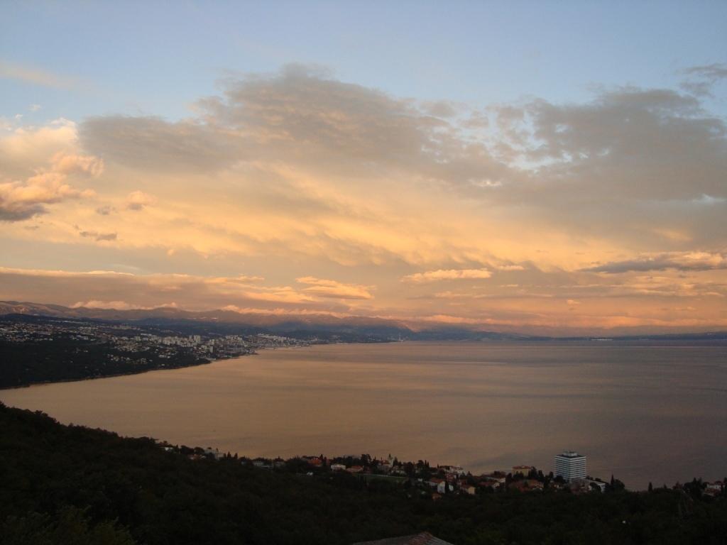 Apartment Panorama Opatija 마툴지 객실 사진