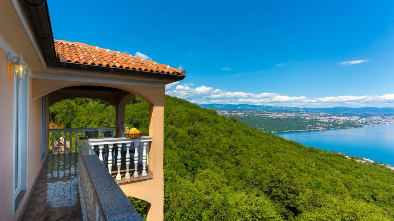 Apartment Panorama Opatija 마툴지 외부 사진